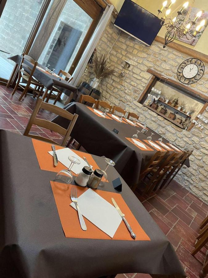 Kota à la ferme Hotel Beaufort-en-Argonne Bagian luar foto